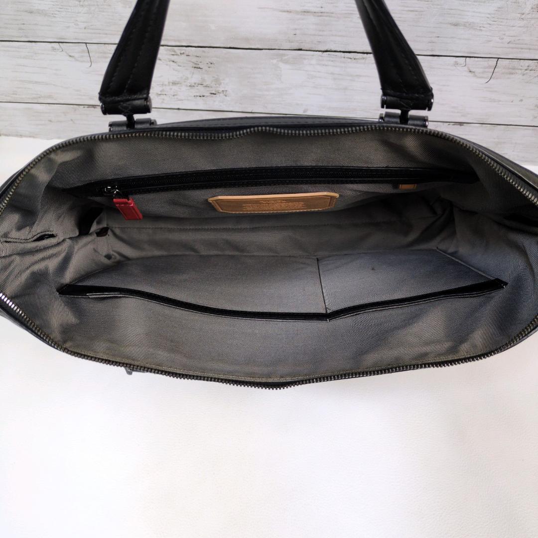 TUMI トゥミ CFX カーボン ビジネスバッグ ブリーフ 自立 A4 PC