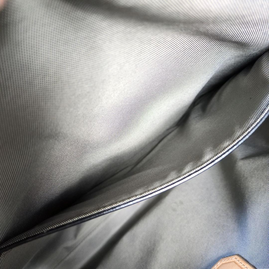 TUMI トゥミ CFX カーボン ビジネスバッグ ブリーフ 自立 A4 PC