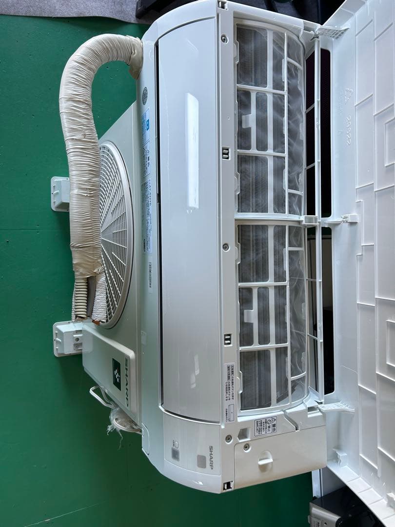 SHARP エアコン本体 ホワイト