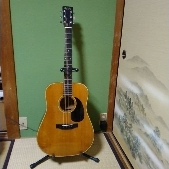 アコースティックギター　カスタム　D-18　ハードケース付き