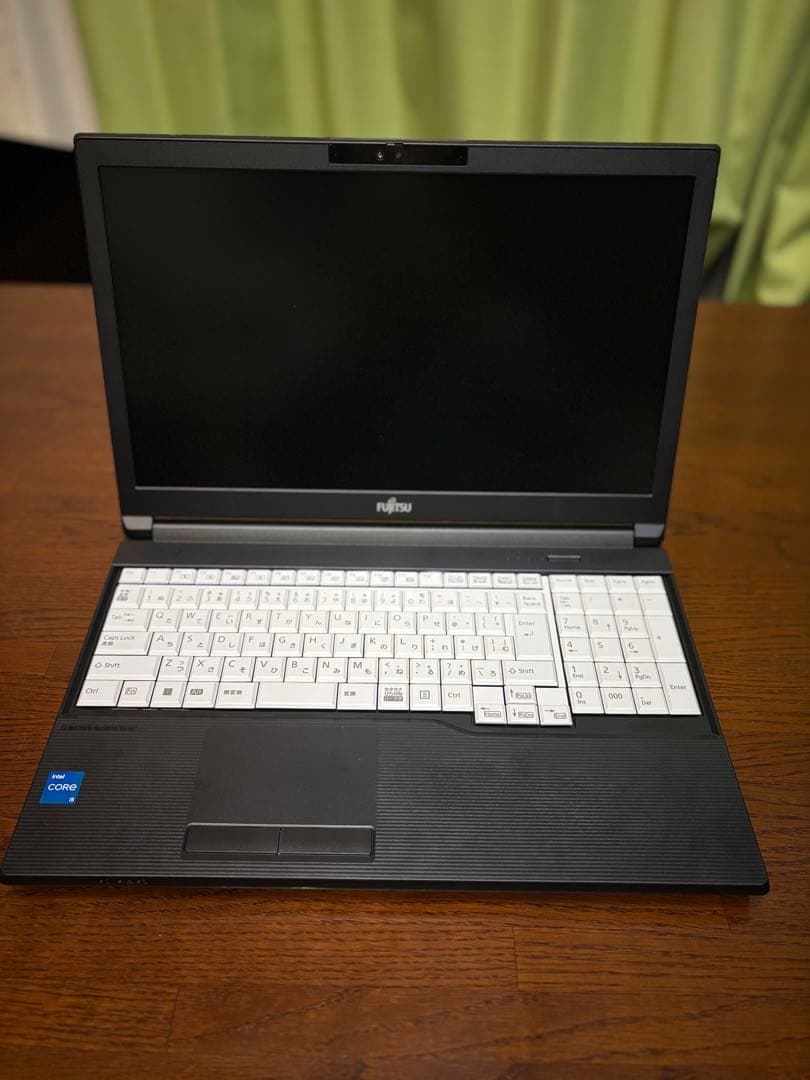 【新品同様使用極わずか】Fujitsu LIFEBOOK A5513 NX