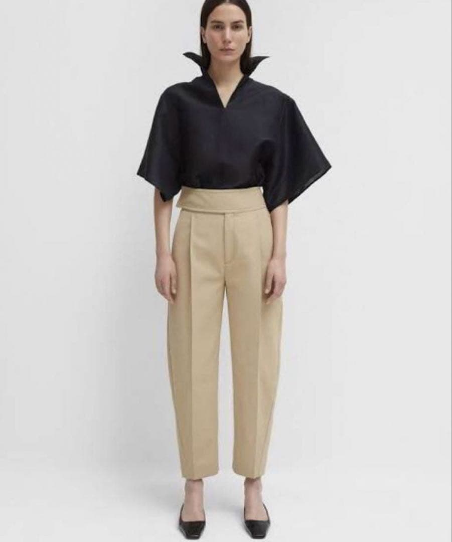 …*様 美品✨TOTEME トーテム タックチノパン テーパードパンツ コクーン