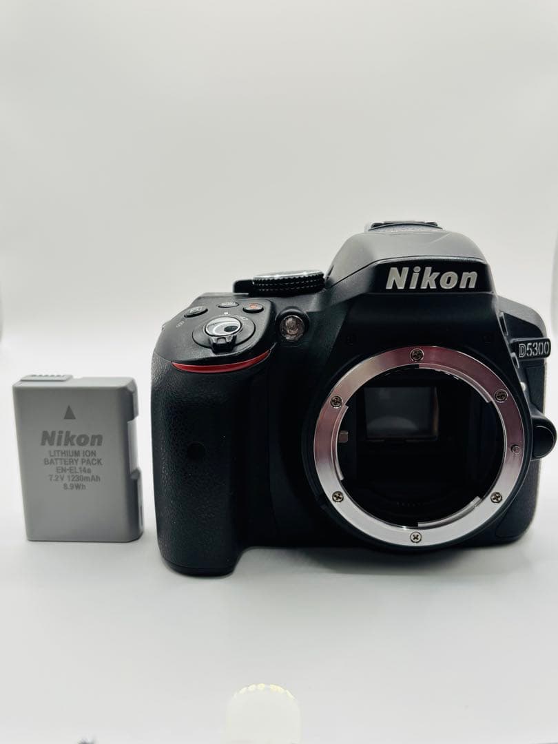 Nikon D5300 ボディ デジタル一眼レフカメラ SC:12450