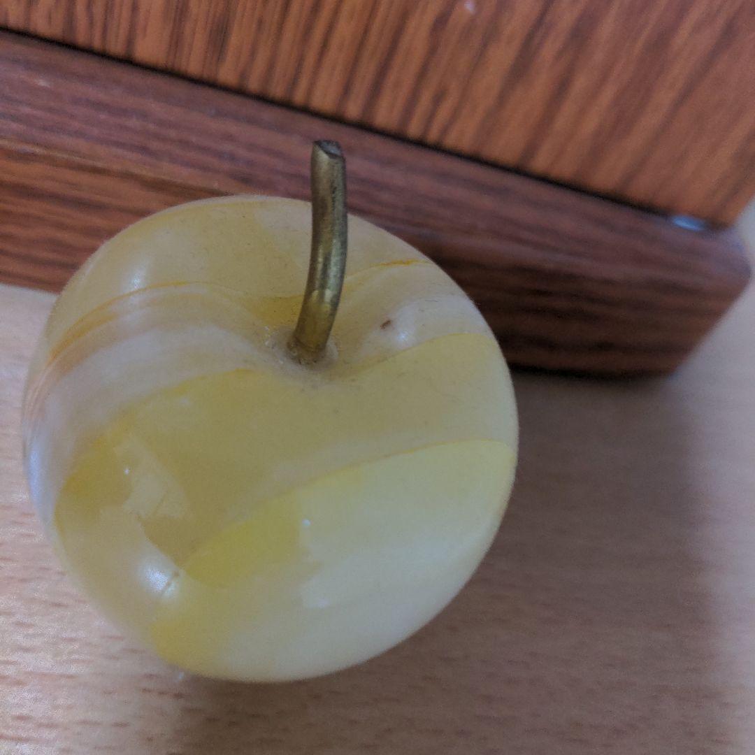 りんご置物
