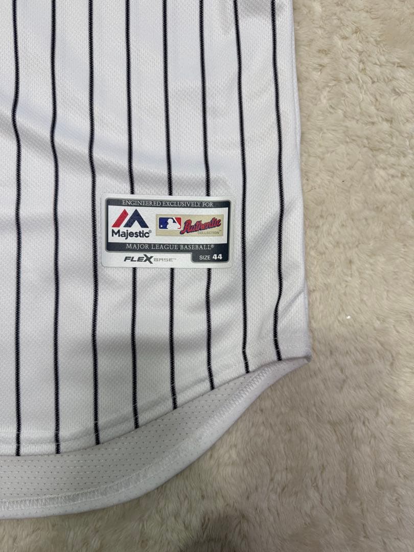 MLB ヤンキース　オーセンティックユニフォーム アーロンジャッジ