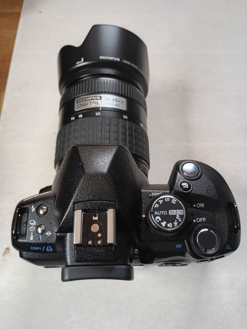 オリンパス　　e-520 デジタル一眼レフカメラ　Olympus