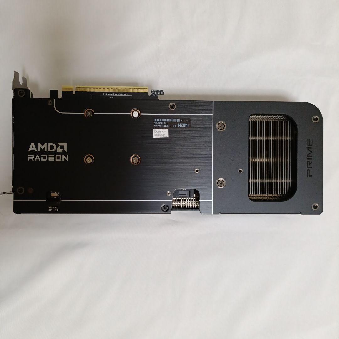 グラフィックボード・グラボ・ビデオカード ASUS Radeon RX 9060 XT 16GB OC