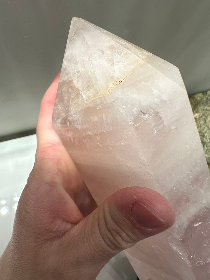 ローズクォーツ ポイント（タワー）