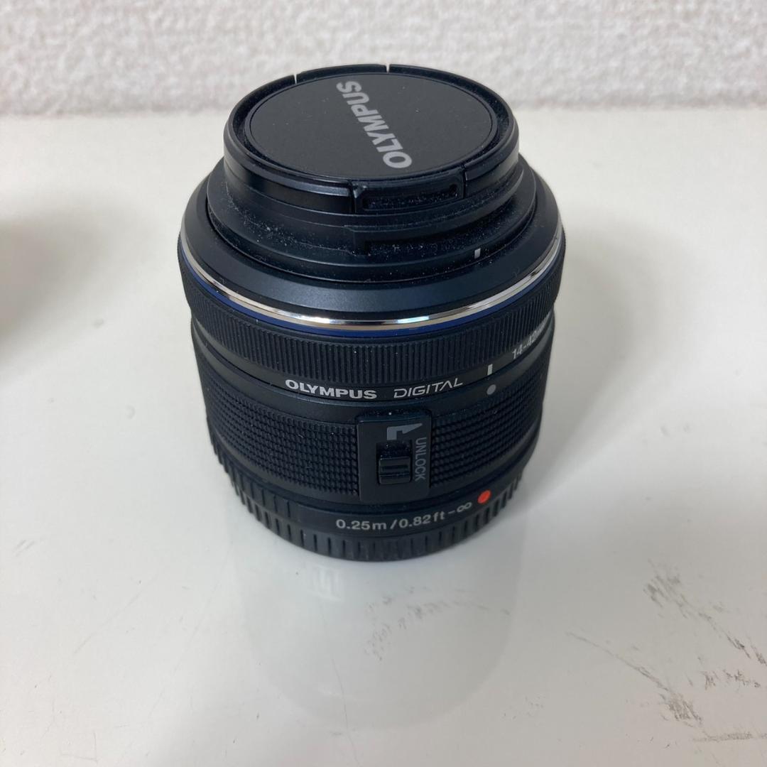 ▼OLYMPUS PEN Lite E-PL6　ミラーレス　カメラ　付属品あり