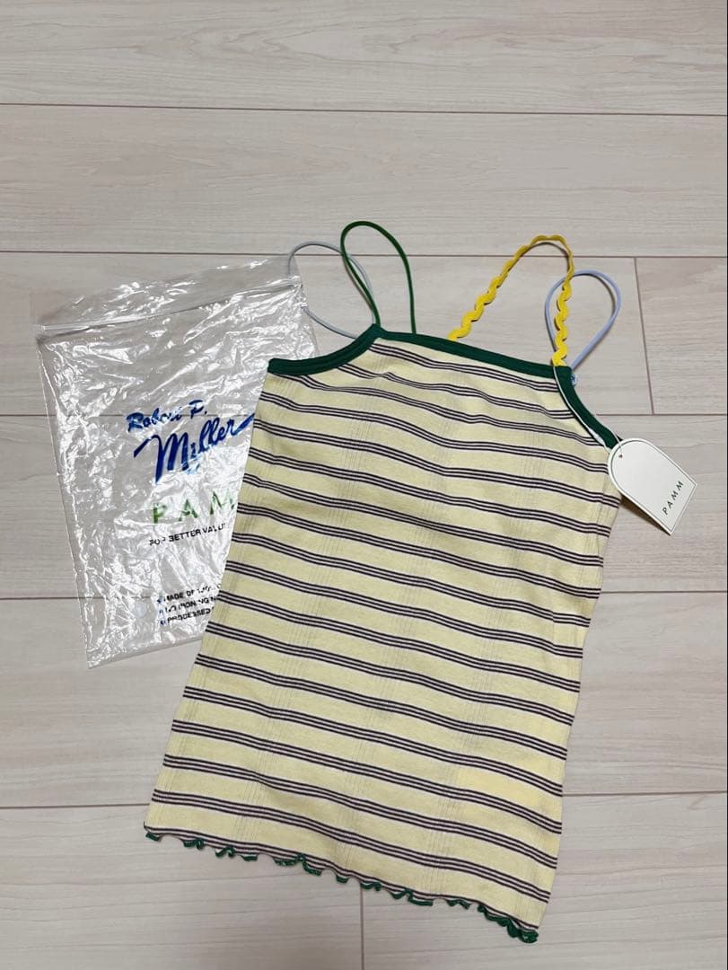 新品未使用◎miller × PAMMの後ろ姿のカップ付きキャミソール