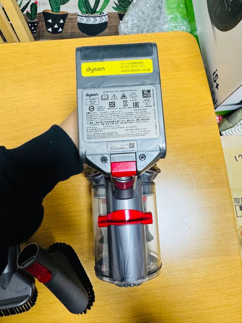 中古品 dyson SV18 動作確認・簡易清掃済み ダイソン [30]