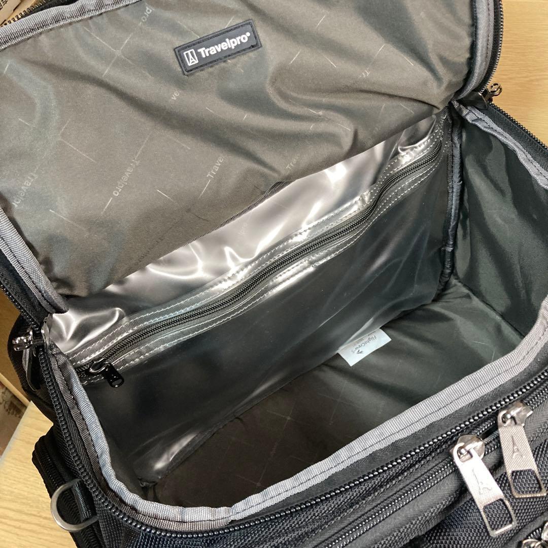 TravelPro FlightCrew 5 Multi-Purpose 黒