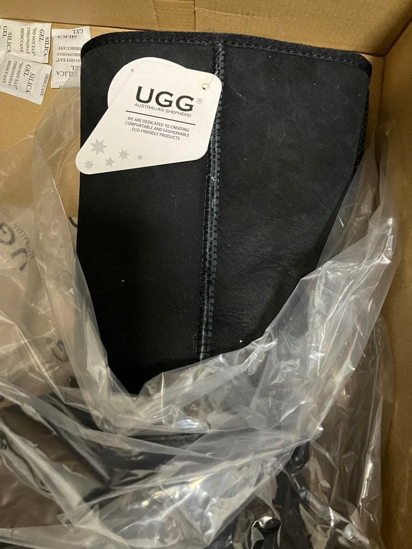 UGGトールクラシックジップブーツ L