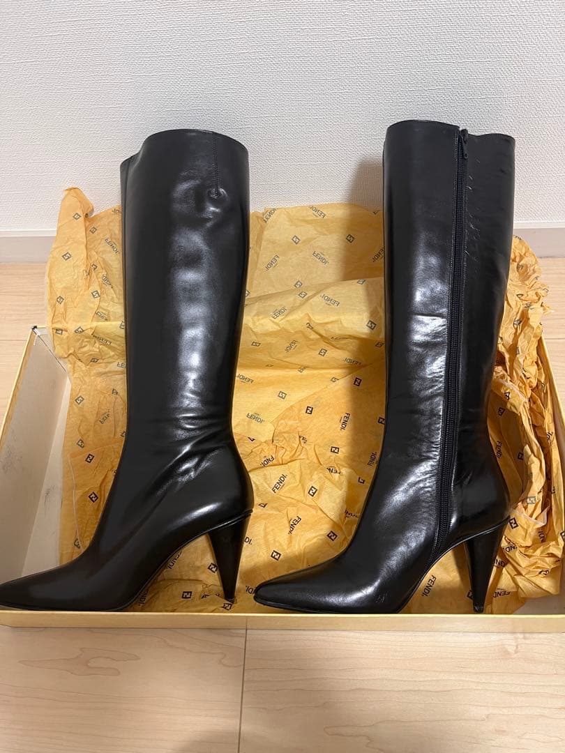 FENDI フェンディ　黒　ブラック　ロングブーツ　6.5