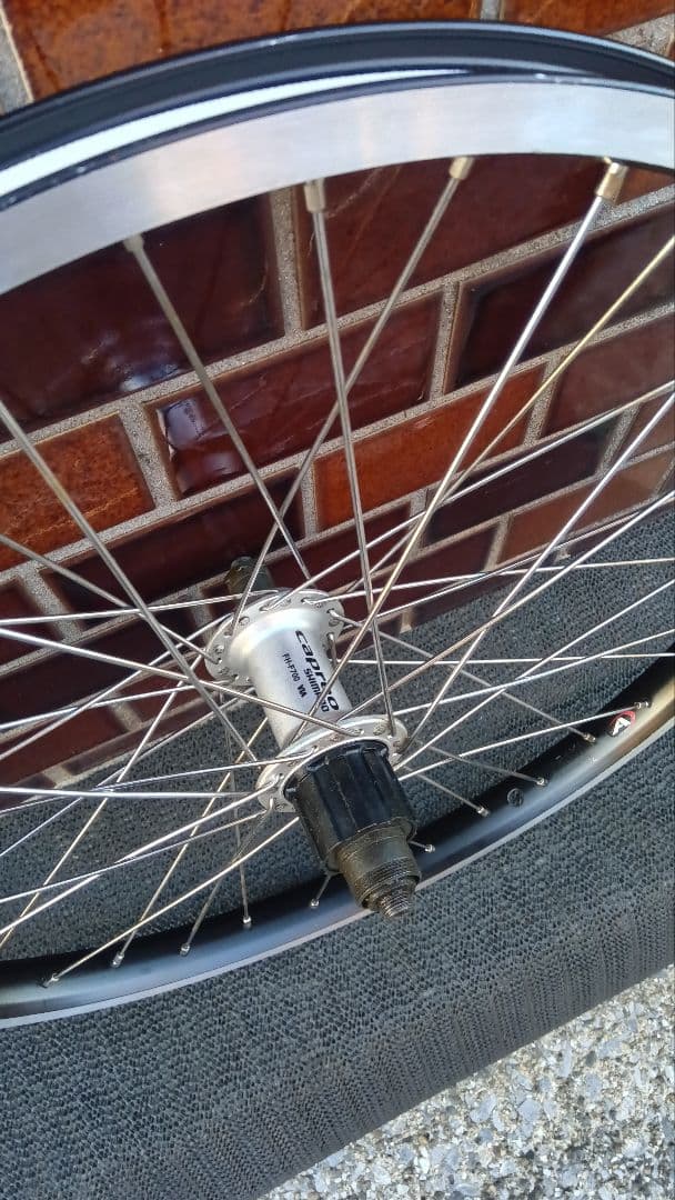 20インチ（406） Capreo 完組ホイルセット
