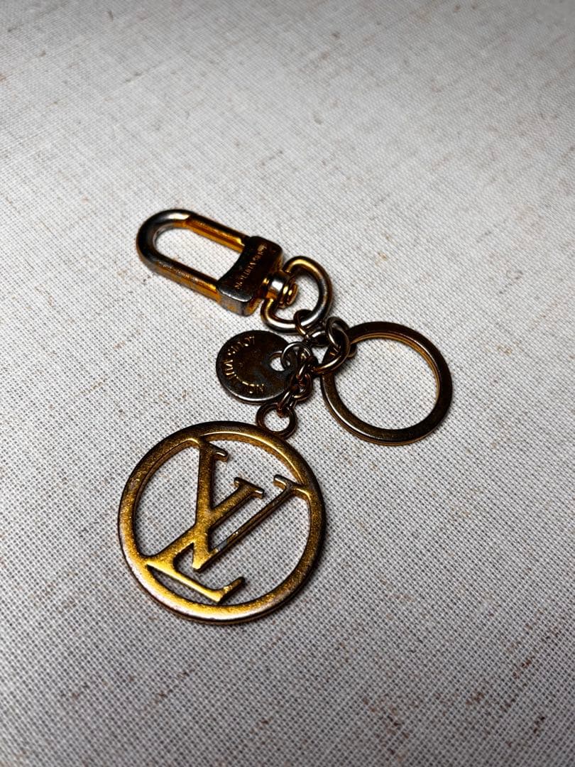 【箱付き】ルイヴィトン　LVサークルバックチャーム　M68000 キーリング