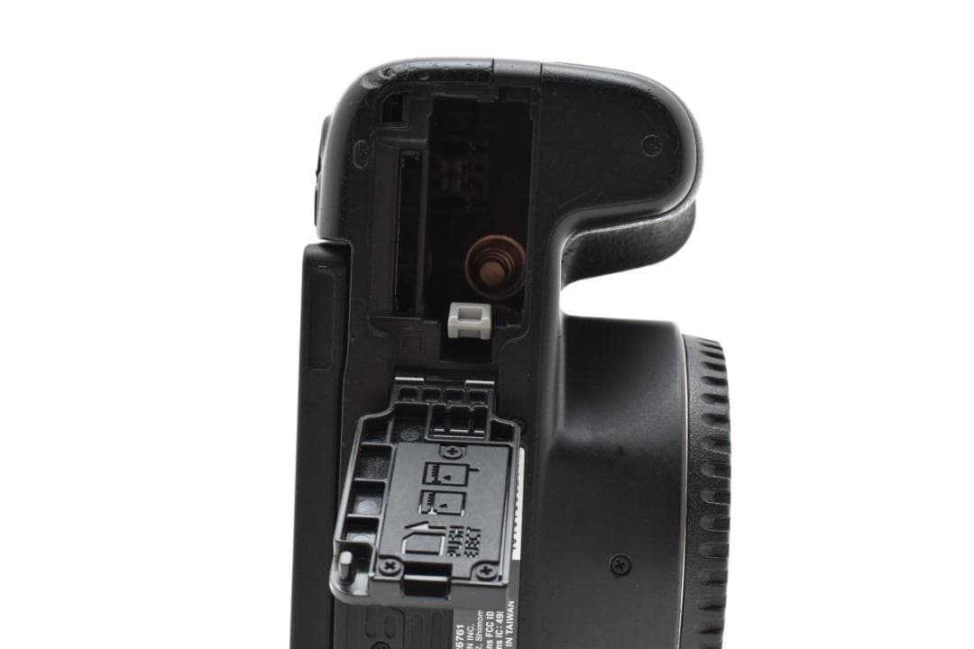 Canon キヤノン EOS Kiss X10 標準ズームキット