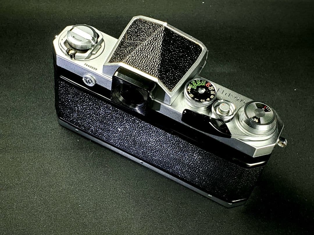 奇跡の極上品ニコンFアイレベ白ルボディー7440339