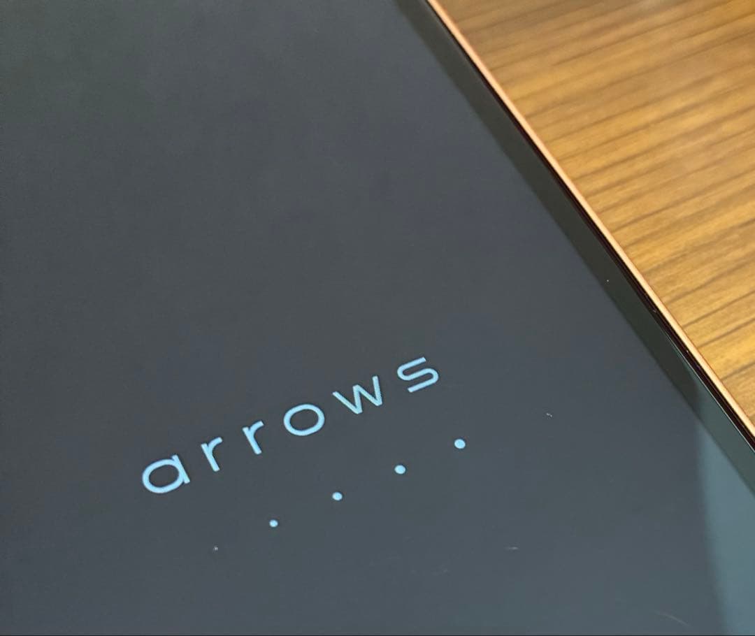 arrows We FCG01 ローズゴールド　本体 スマートフォン