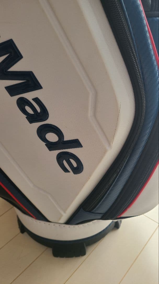 【中古品】テーラーメイド　キャディバック