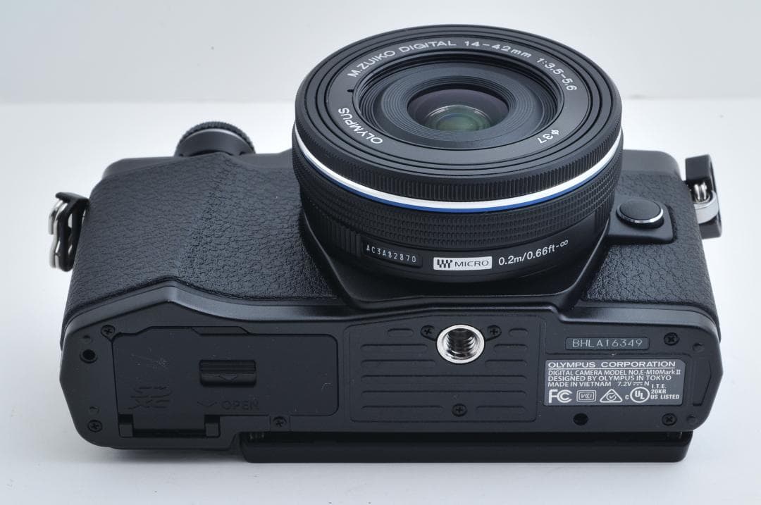 オリンパス OLYMPUS OM-D E-M10 Mark II