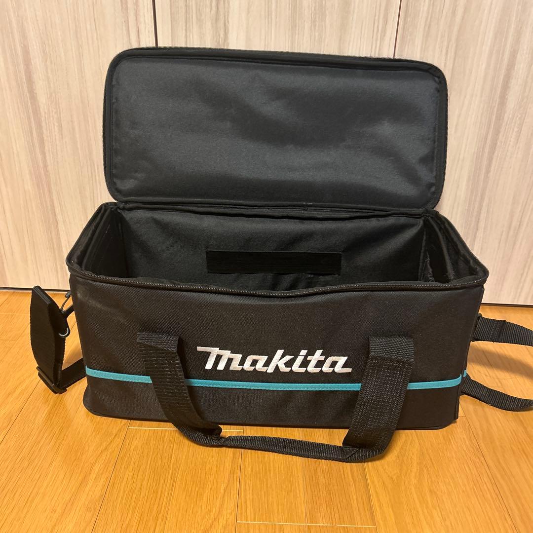 【美品】マキタ充電式クリーナー　一式セット　CL184D