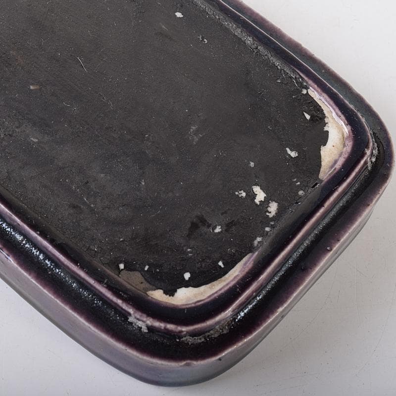 平安　篩月庵　三浦竹泉造　紫交趾　人物馬文　陶硯　共布共箱　F　R7883