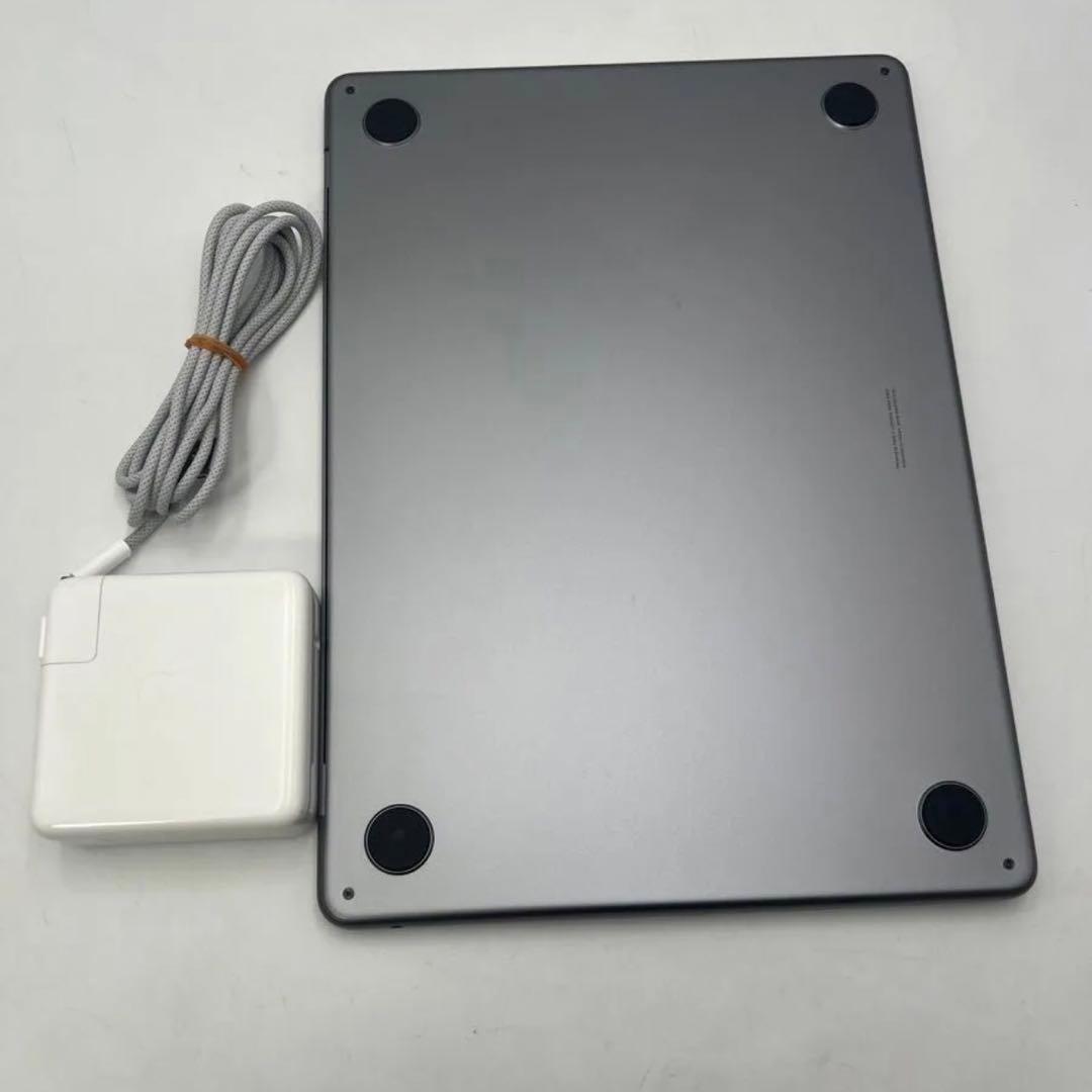 アップル MacBook Air m2 16GB SSD256GB