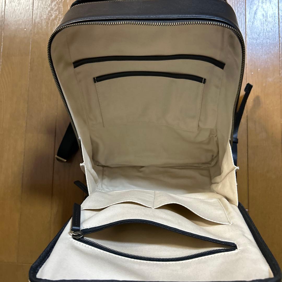 Evoon 本革マルチビジネスリュック　バックパック