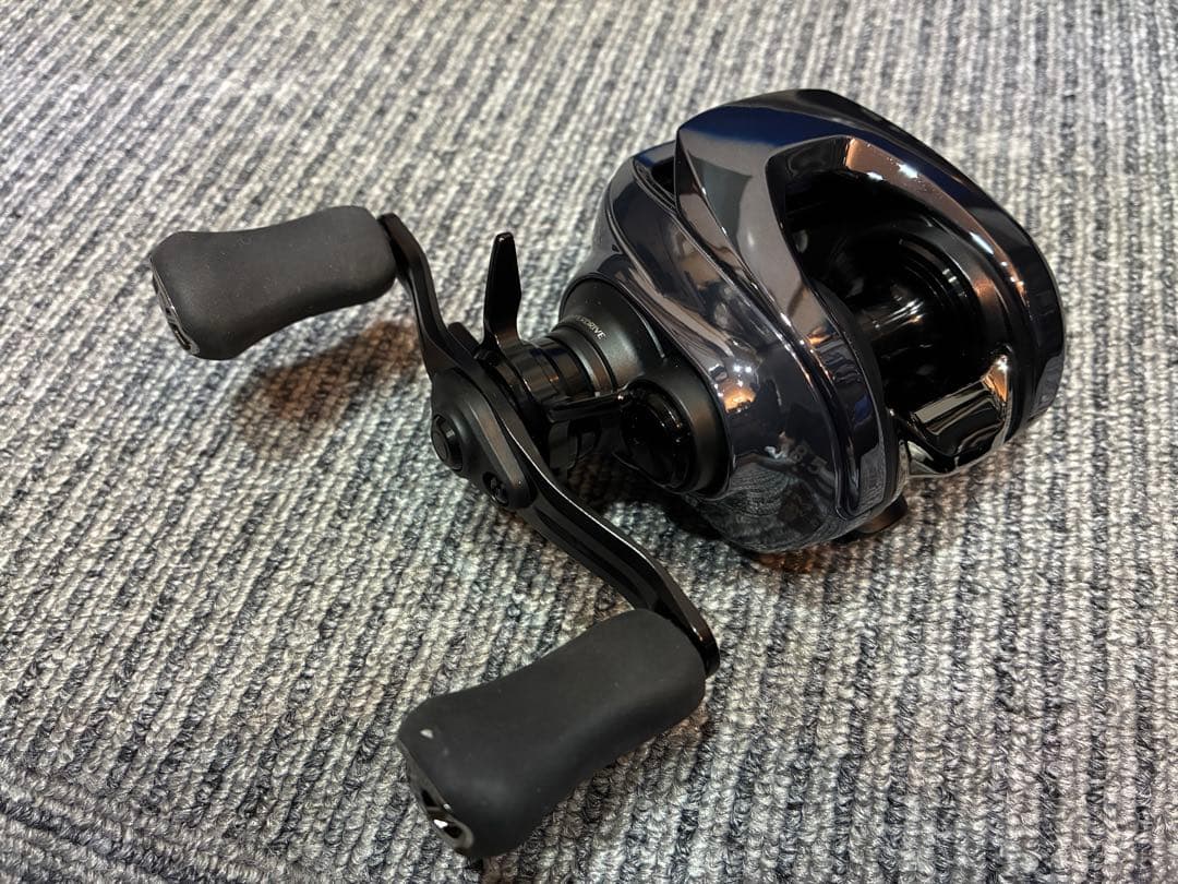 使用３時間　超美品　25 IMZ TW 100XHL-C 左ダイワ値下げ不可。