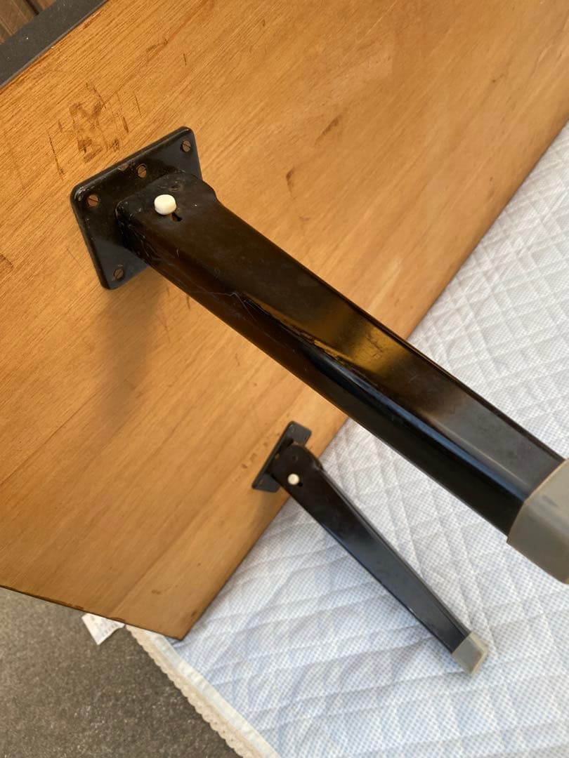 赤色長方形ローテーブル約180x 90cm 折りたたみ式　長机　会議　宴会　中華