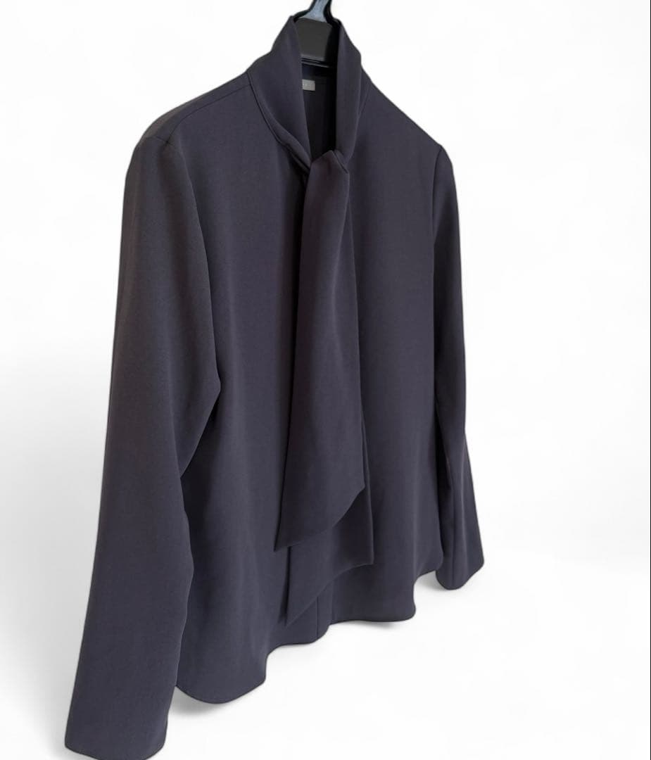 セオリーリュクス　ボウタイ　ブラウス　シャツ　ブラウス　チャコールグレー