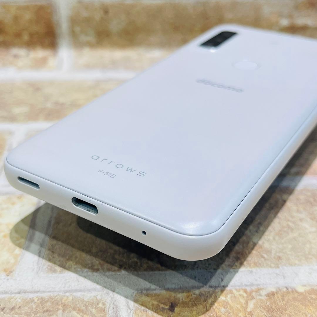 SIMフリー arrows We 64GB ホワイト 電池良好