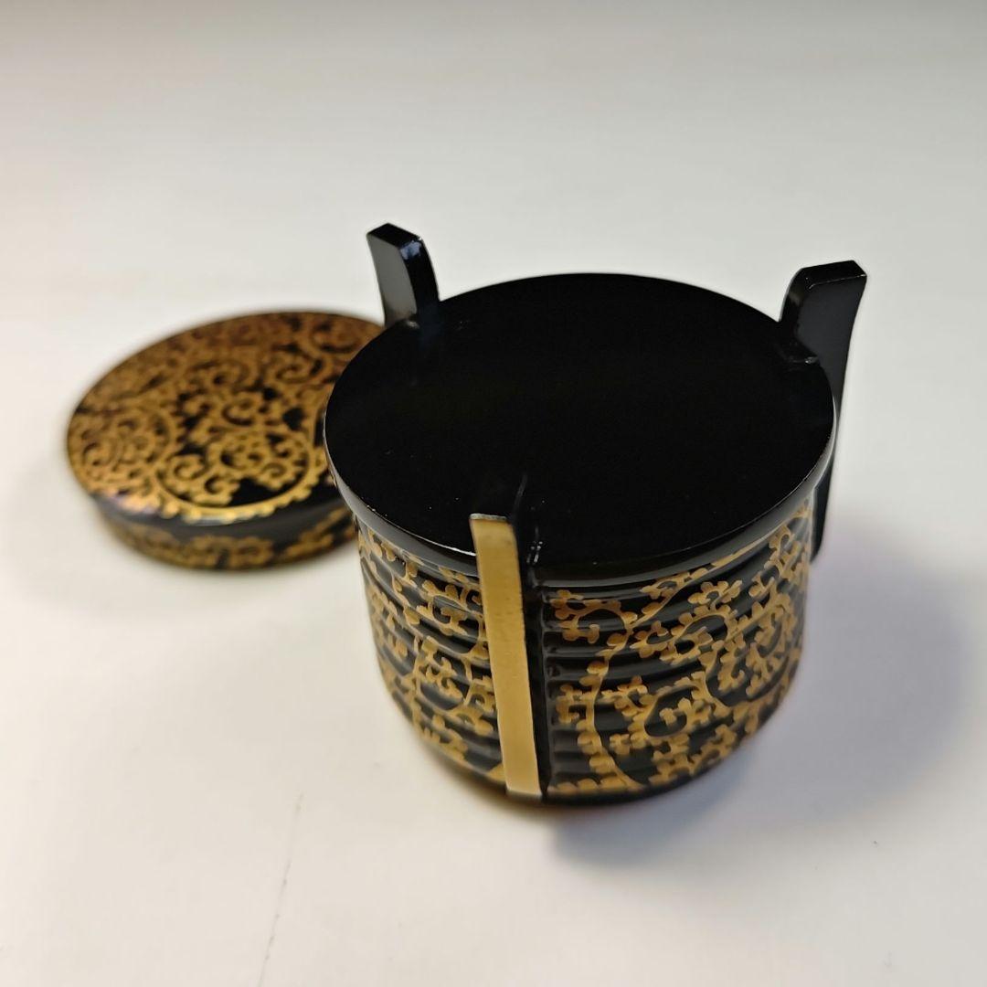 イ743 香合『土居義峰』『蛸唐草蒔絵　外居　香合　共箱』茶道具　漆塗