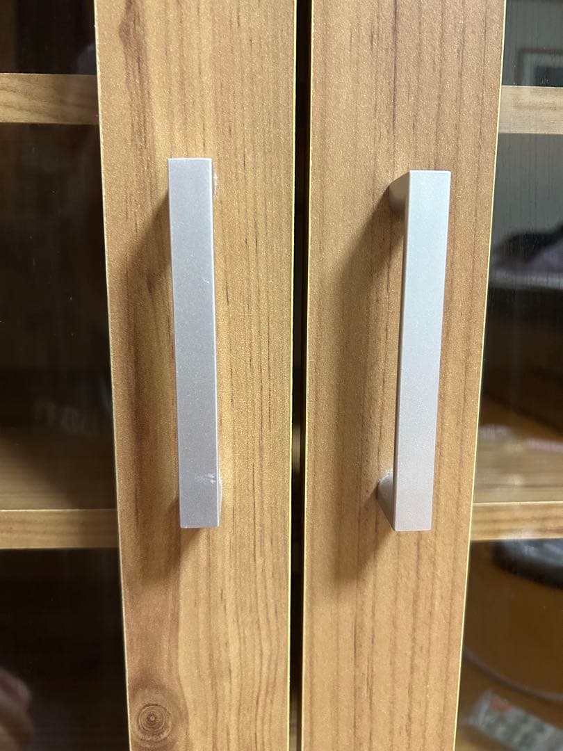 【美品】ガラスキャビネット 食器棚　ナチュラル　引き取り大歓迎 傷なし