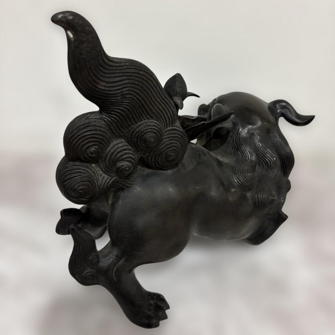 照雲作　「唐獅子牡丹」　（銅置物）