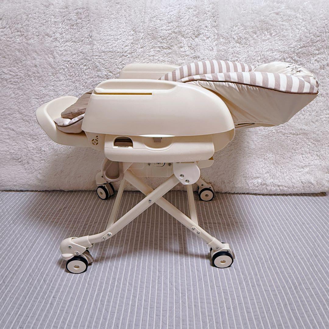 Combi ネムリラ AT AUTO SWING バースデイ限定 ハイローチェア