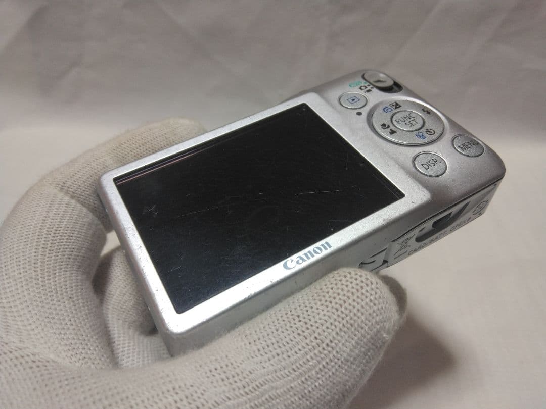 Canon IXY 200F 小キズ多数
