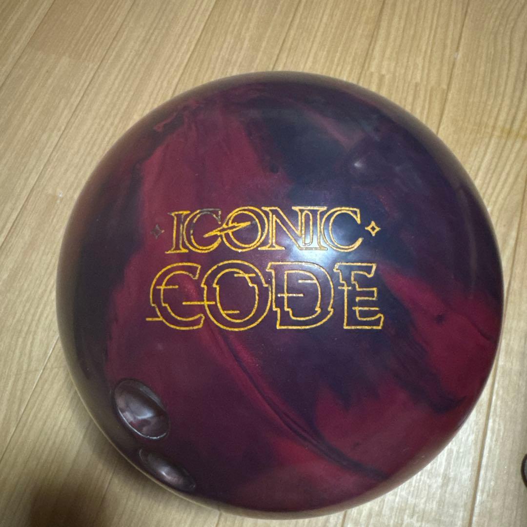 アイコニックコード15ポンド ボウリングボール