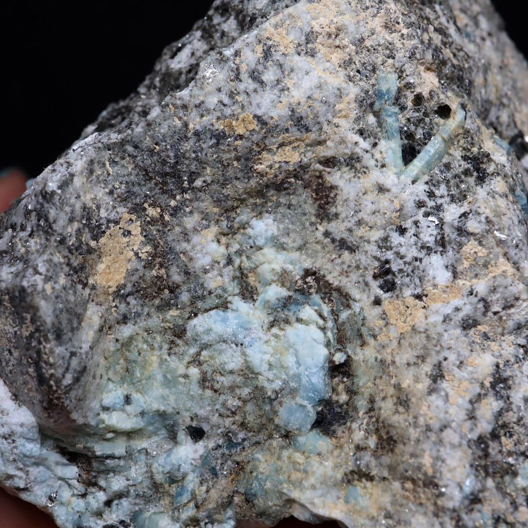 自主採掘！アクアマリン カリフォルニア産 548.5g　AQ254 原石　天然石