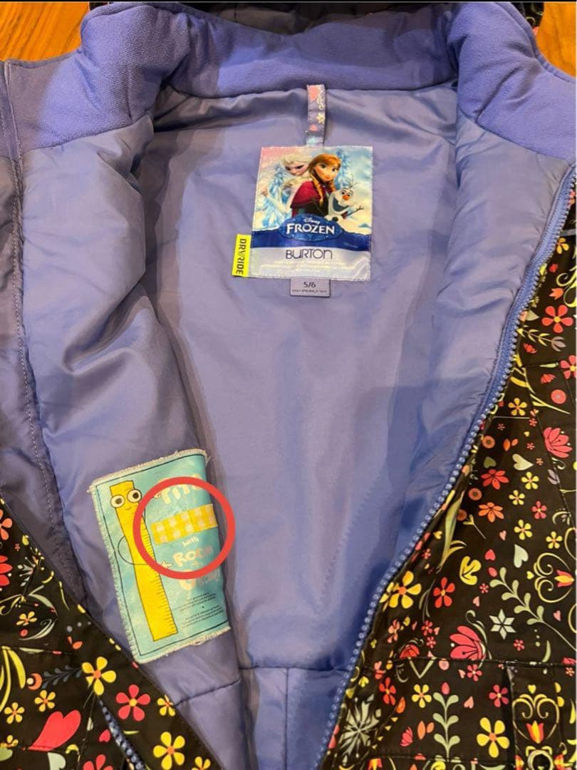 バートン　スノーボードウェア　アナ雪　4T 5/6T 2着おまとめ