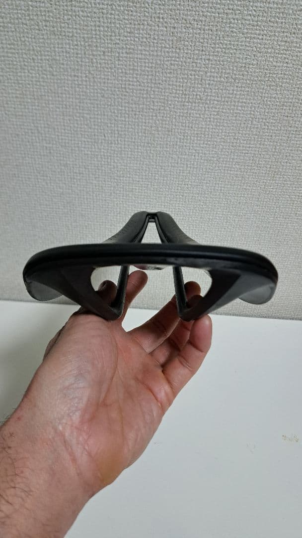 CADEX AMPサドル カーボンレール