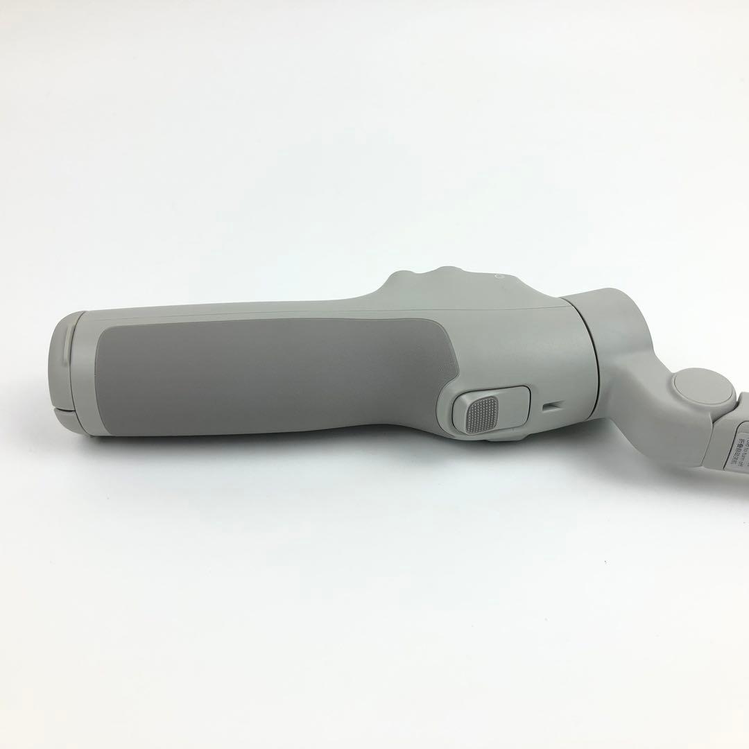 未使用品 DJI Osmo Mobile 7 スマホジンバル 3軸スタビライザー