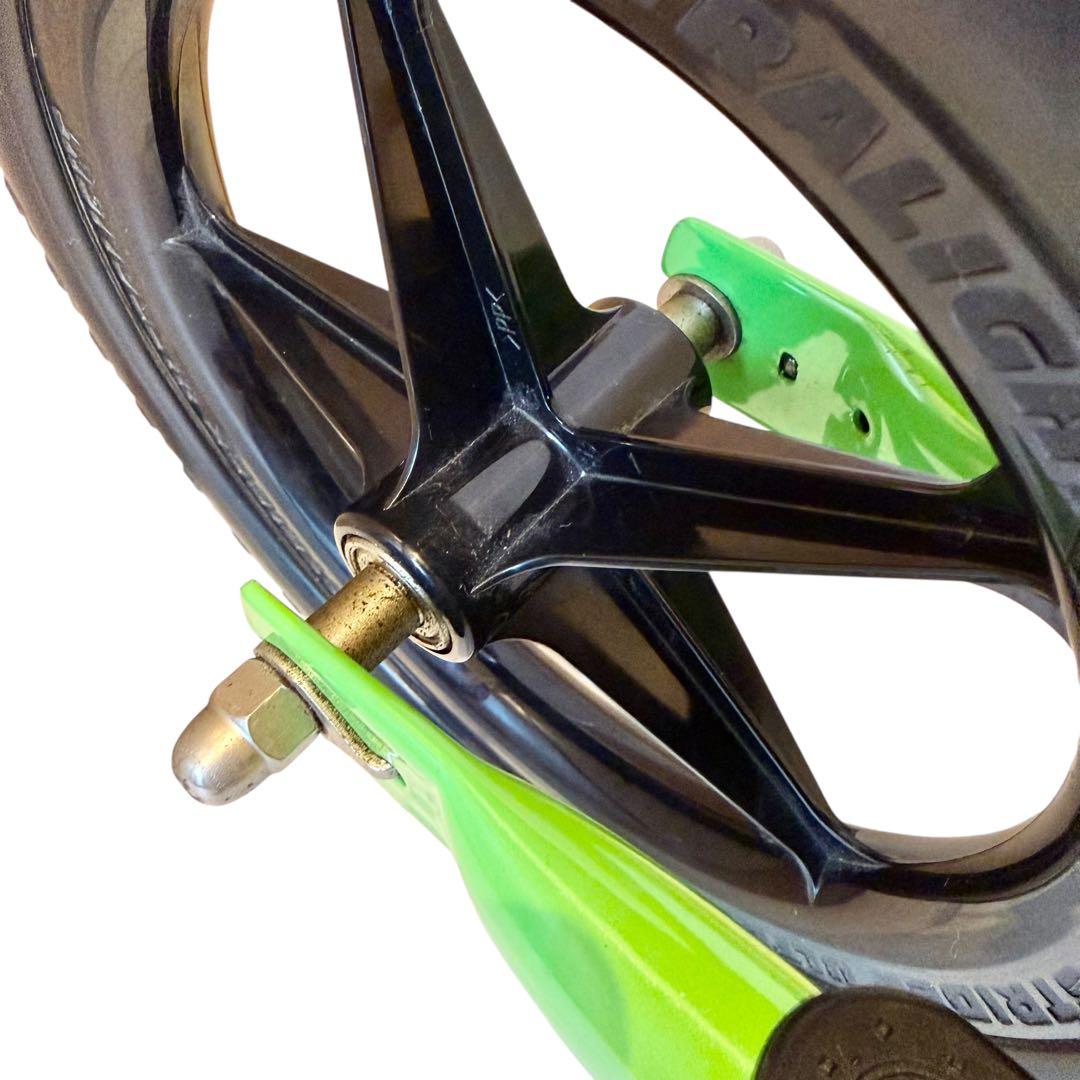 【日本正規品】STRIDER 12 スポーツ グリーン ストライダー