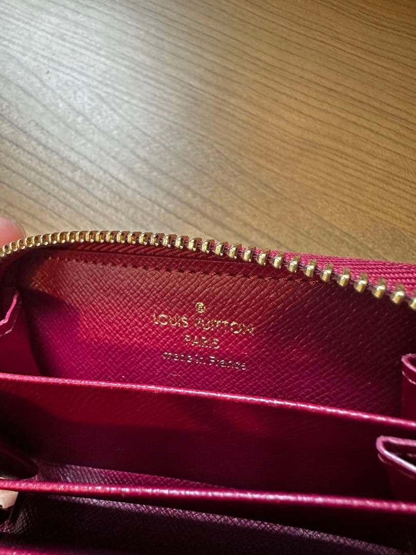 周りと差がつく！Louis Vuitton モノグラム 名刺入れ