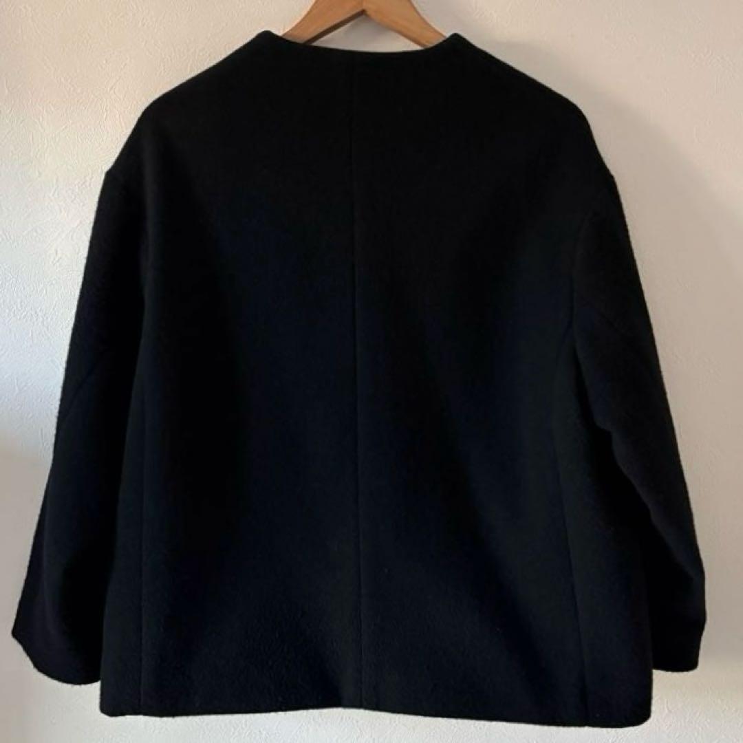 HUIS×尾州　縮絨ウールフランネルノーカラーショートコート（ブラック）