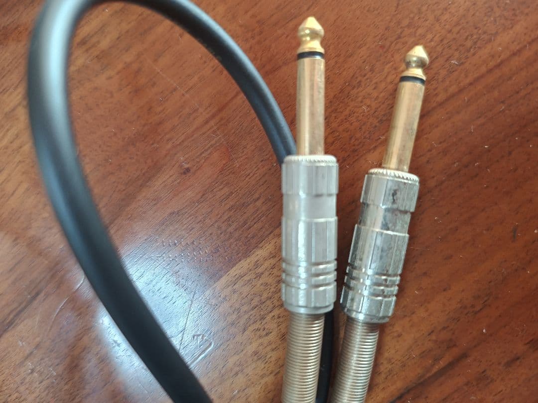 ヤマハ　サイレントギター SLG110N