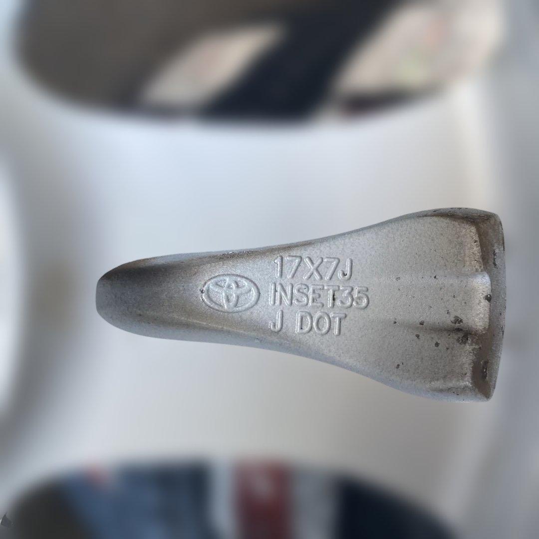 ハリアー80系純正17インチアルミホイール、タイヤセット