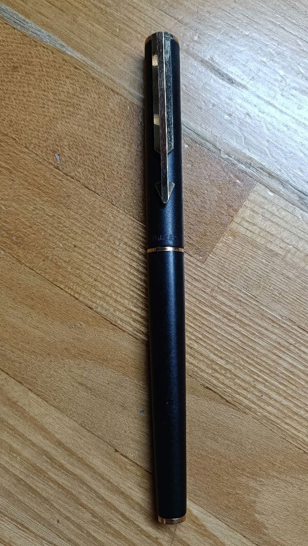 【特価】Teikin/18k万年筆＆PARKER /ボールペン 2本セット