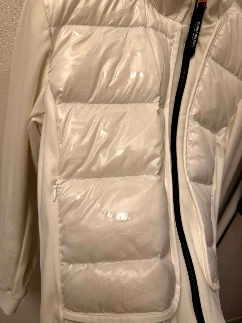 新品未使用　MARK & LONA マークアンドロナ ダウンジャケット　S